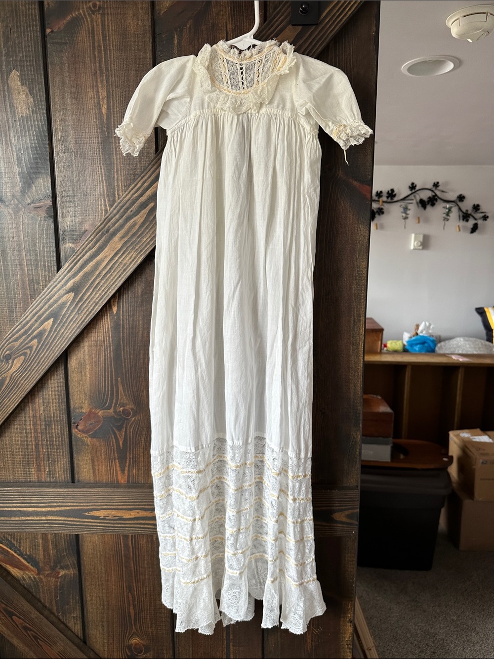 Vintage-Inspired White Lace Trim Nightgown